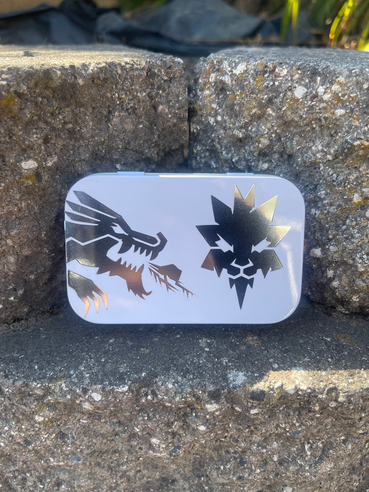 Ice White Dragon Mini Fig Tin!