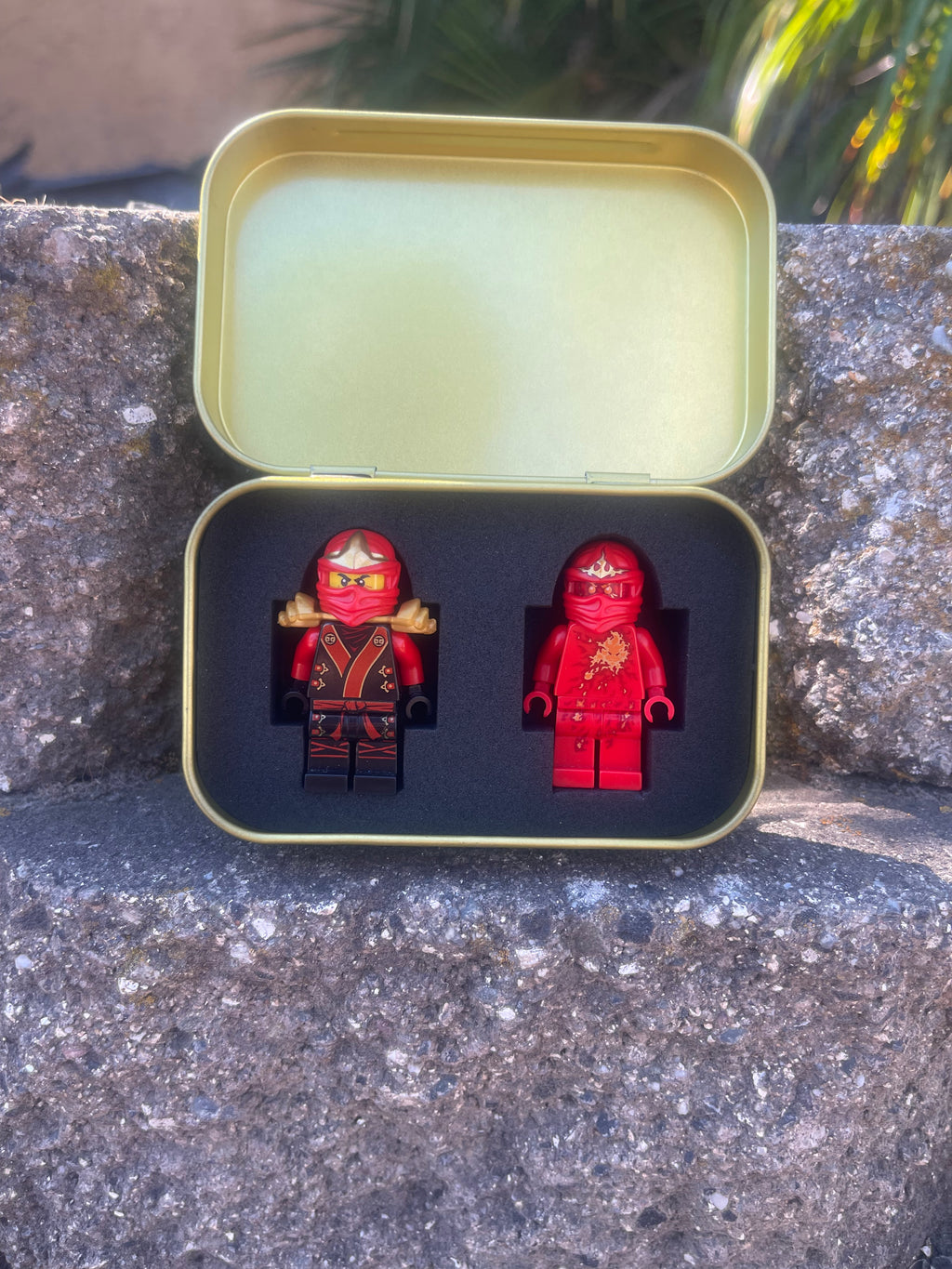 Fire Red Dragon Mini Fig Tin!