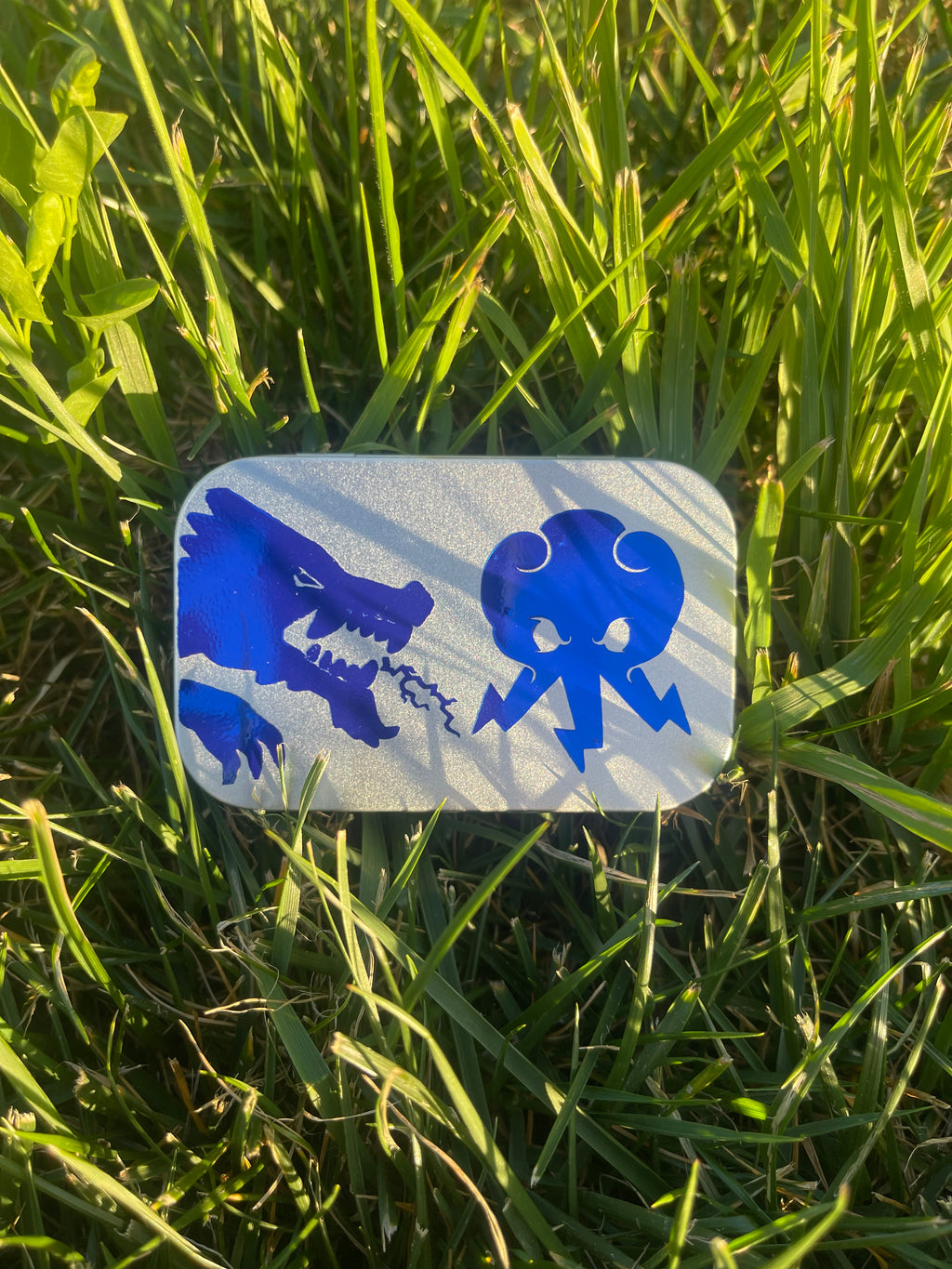 Electric Blue Dragon Mini Fig Tin!